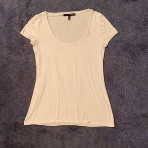 White House Black Market t shirt